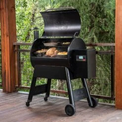 Traeger Pro 780 Wood Pellet BBQ Grill -Happy Garden 1105370 1