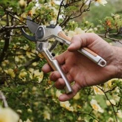 Kent & Stowe Eversharp Bypass Secateurs -Happy Garden 5023377015816 3